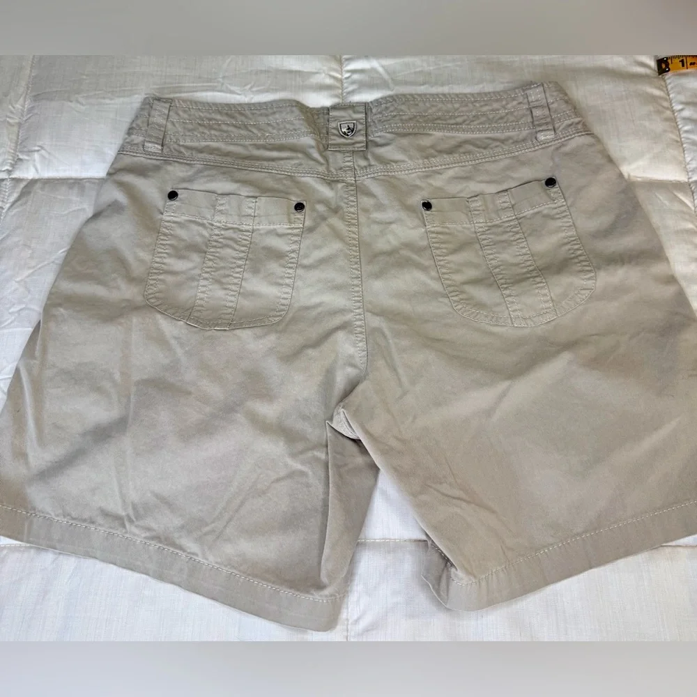 Kuhl women’s hiking climbing camping khaki shorts 5 pockets lightweight 10 EUC - Picture 7 of 12